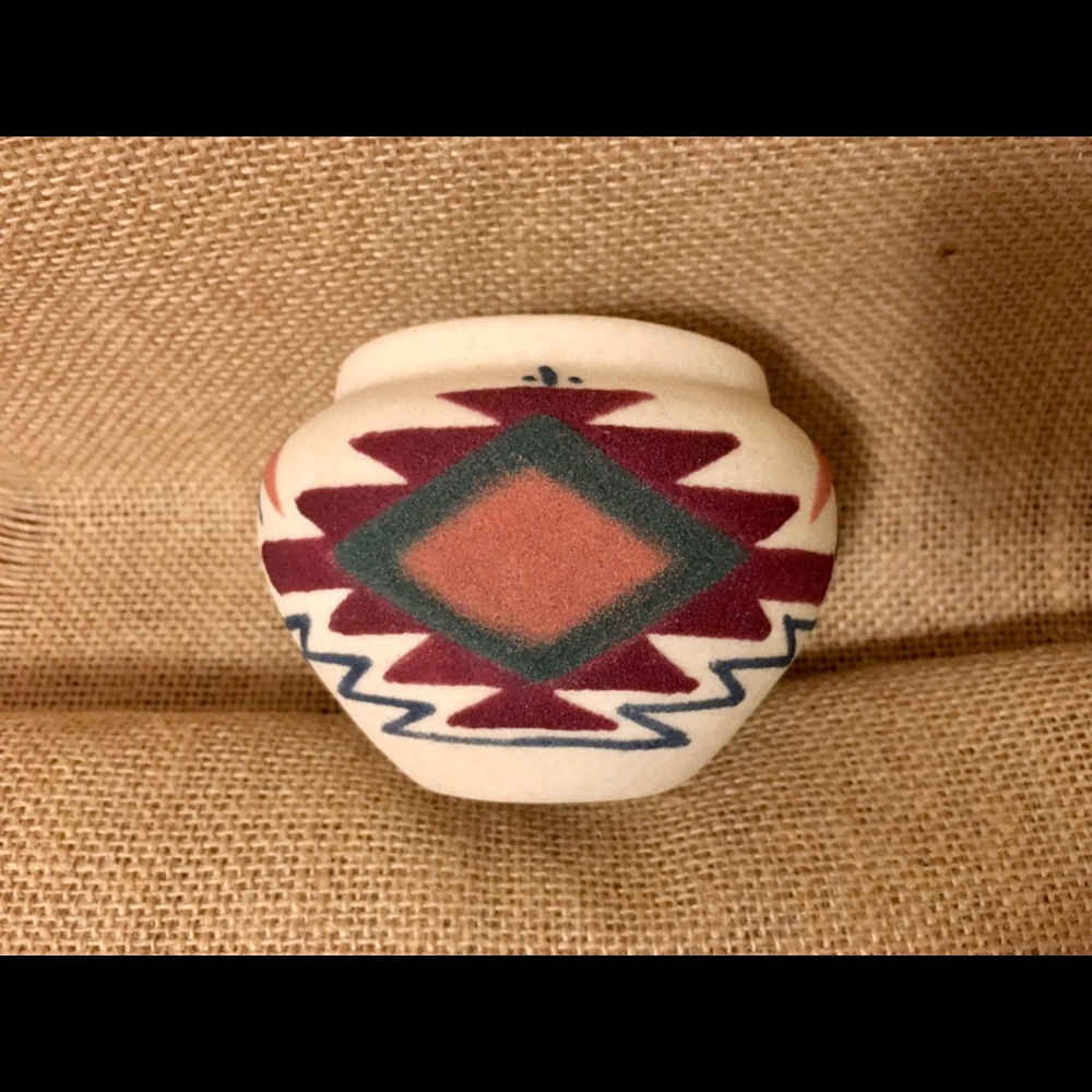 P & J Designs Signed Sand Art Pottery Collectible Vessel